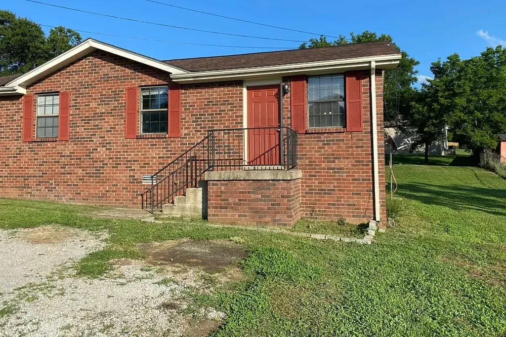 1140 Sioux Terrace Madison TN 37115