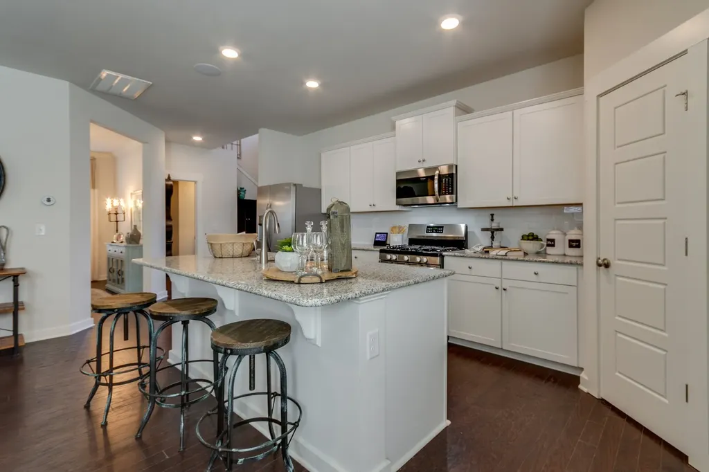 483 Lacewing Lane Clarksville TN 37043