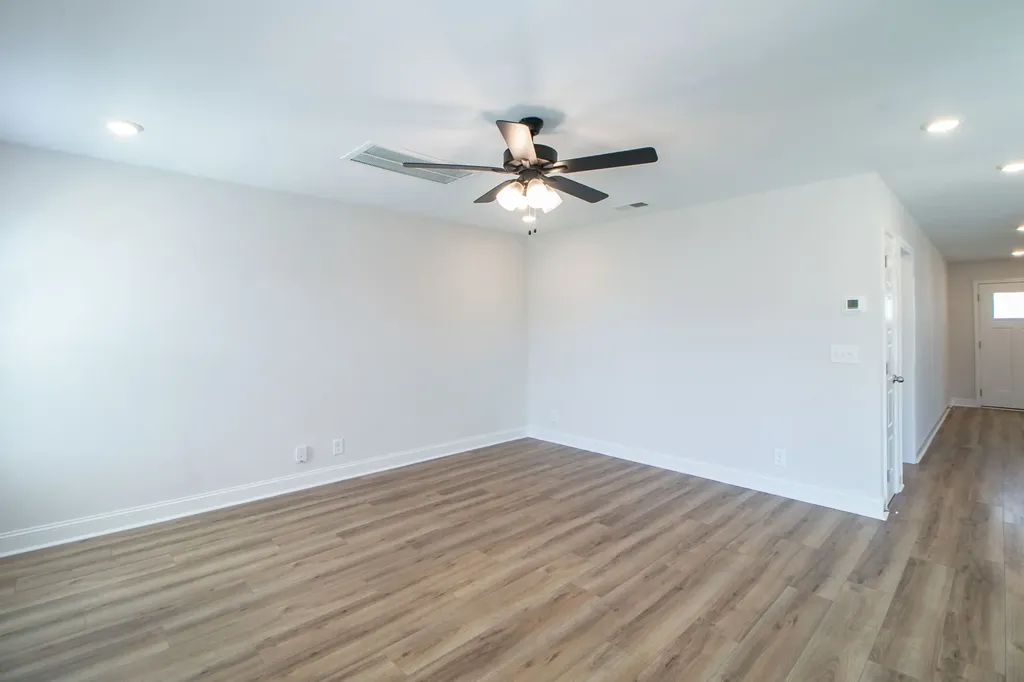 433 Pomeroy Drive Clarksville TN 37042