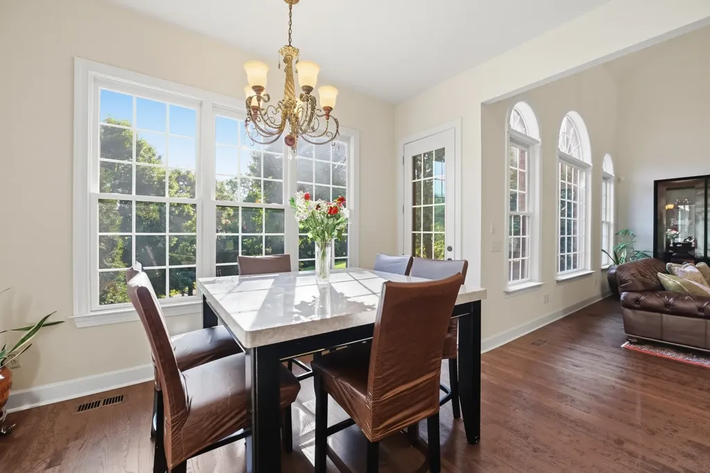 319 Hamlets End Way Franklin TN 37067