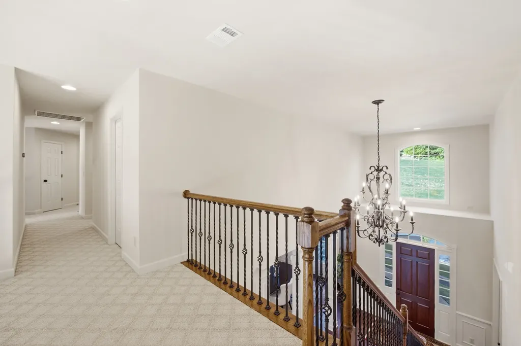 319 Hamlets End Way Franklin TN 37067