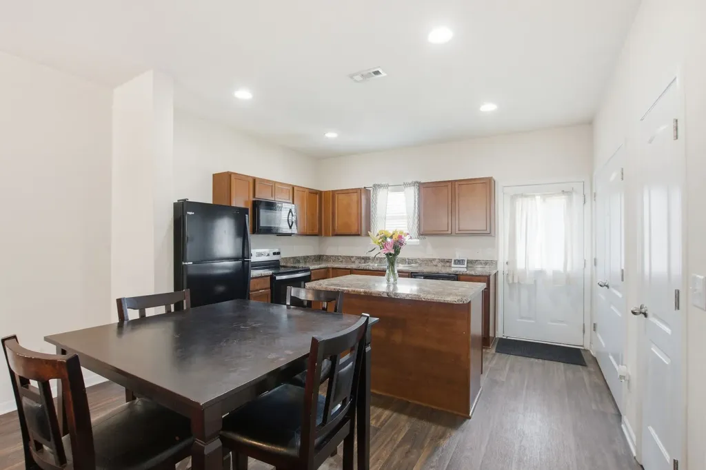 351 David Bolin Drive La Vergne TN 37086