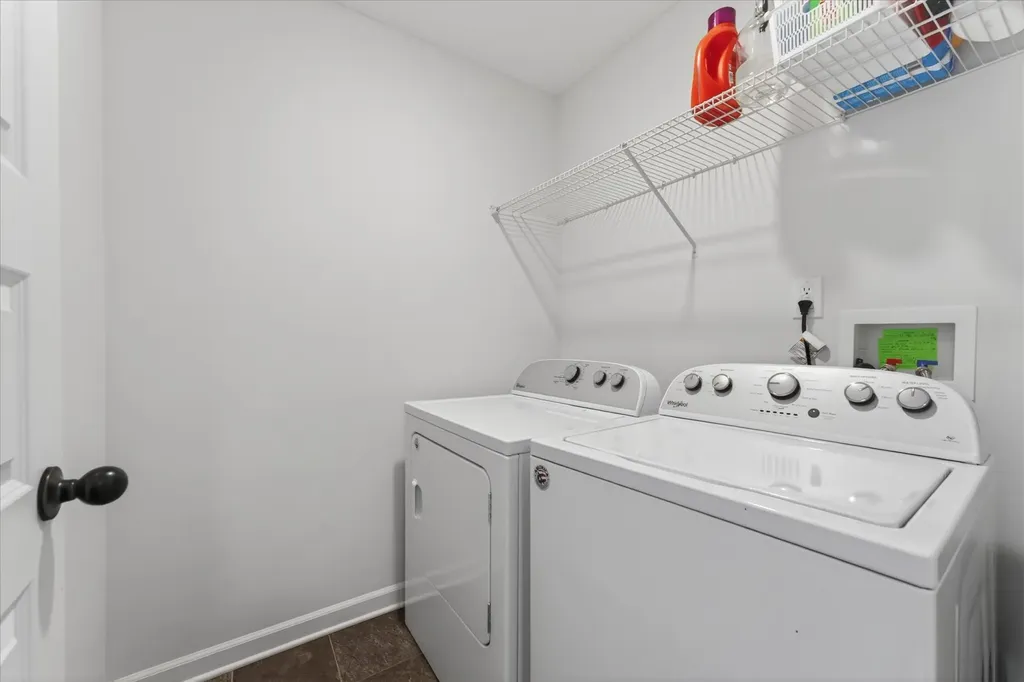689 Elm Street Clarksville TN 37040