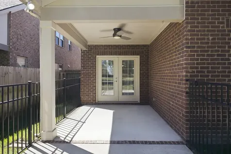 5001 Riverbank Drive Hermitage TN 37076