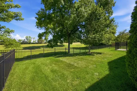 5001 Riverbank Drive Hermitage TN 37076