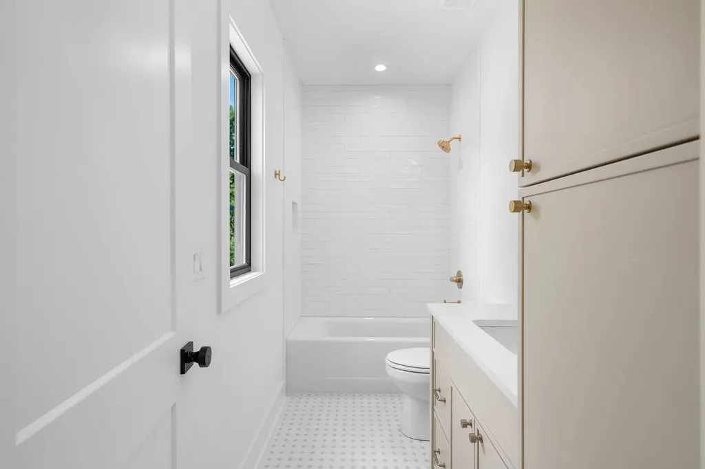 540B American Road Nashville TN 37209