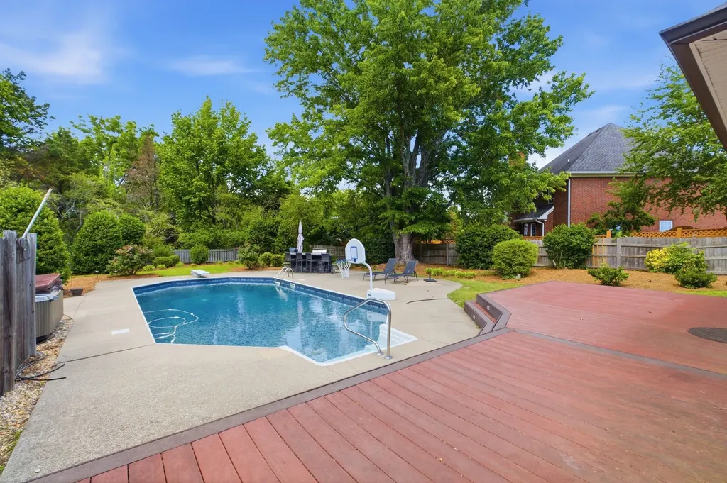 424 Martingale Drive Franklin TN 37067