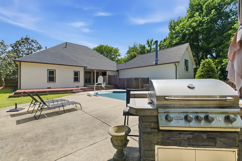 424 Martingale Drive Franklin TN 37067