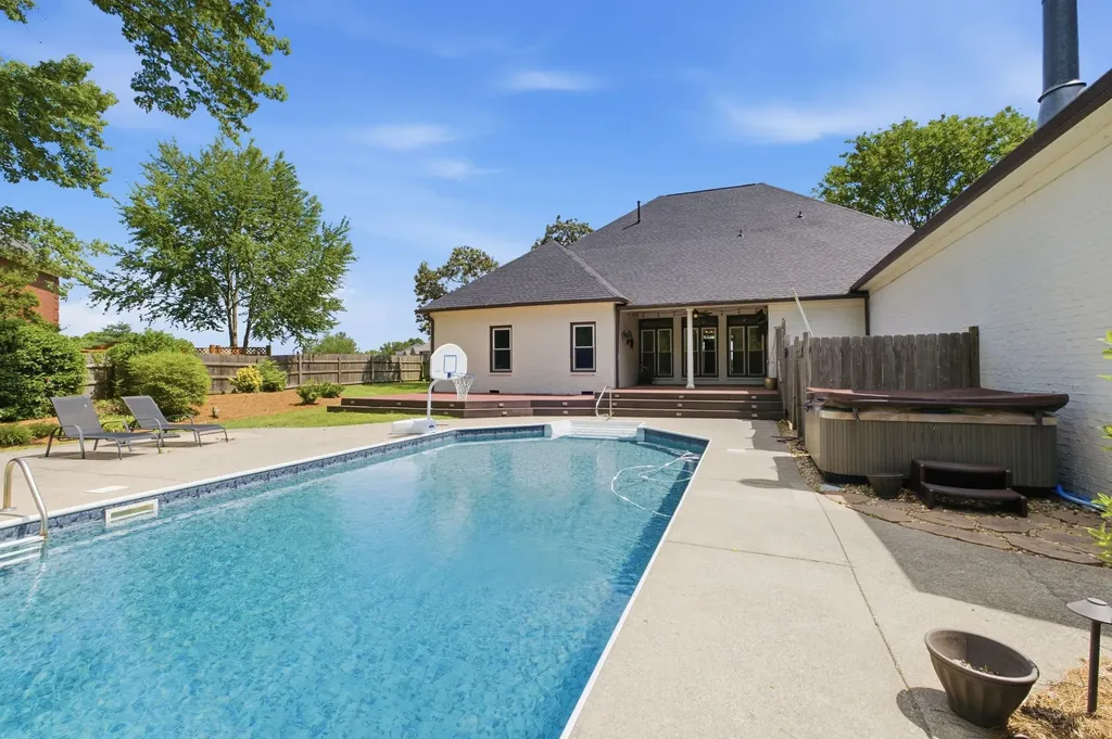 424 Martingale Drive Franklin TN 37067