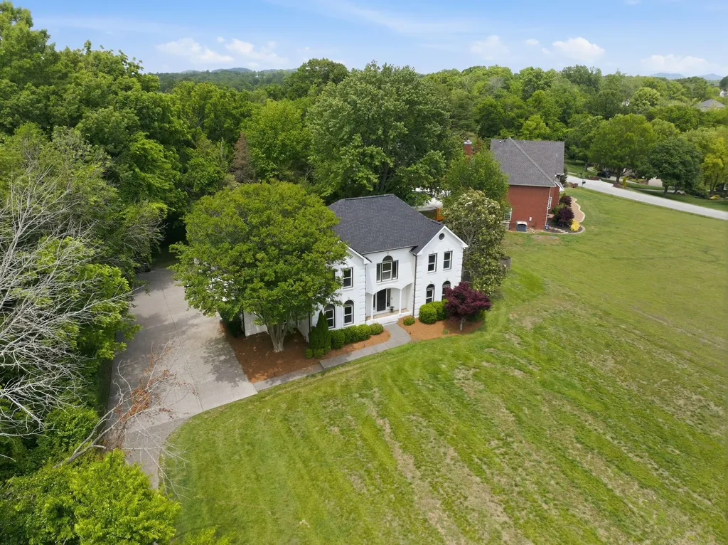 424 Martingale Drive Franklin TN 37067