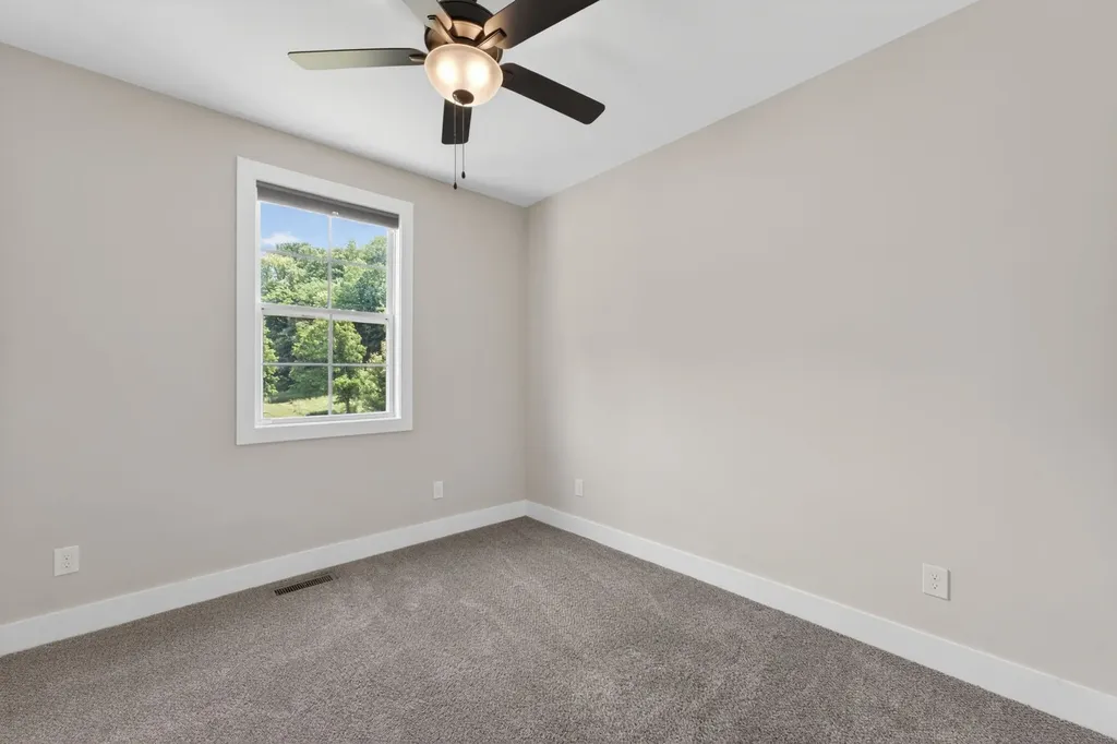 16111 Manchester Pike Christiana TN 37037