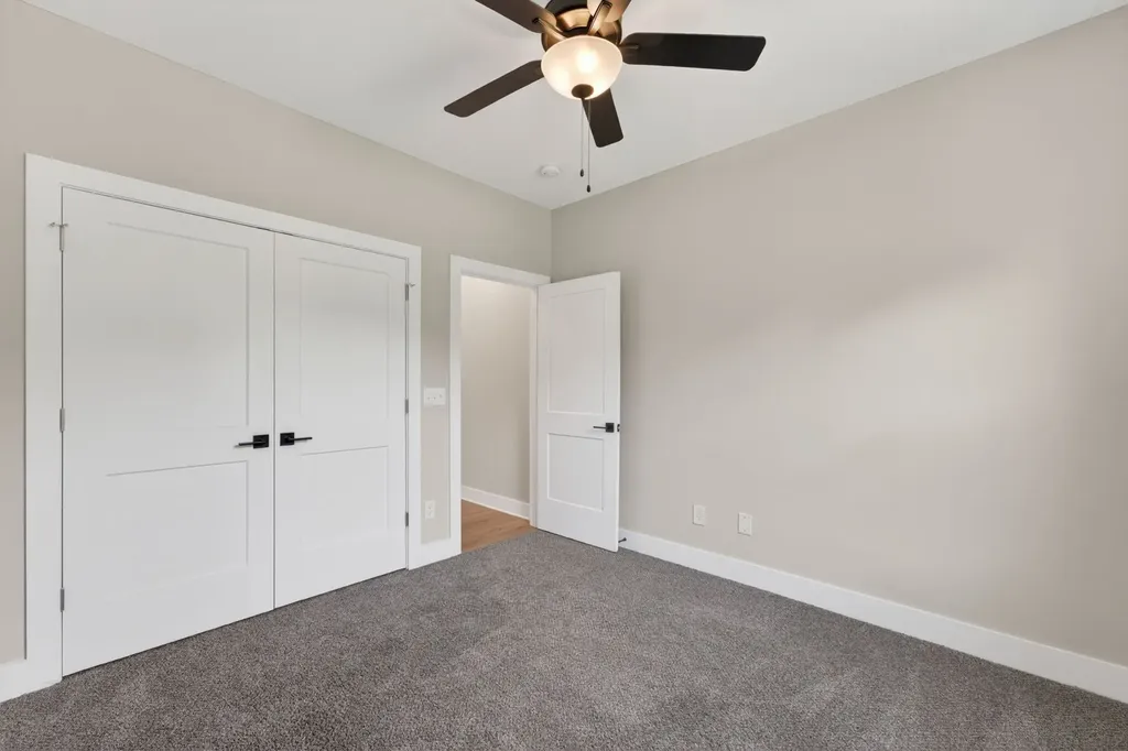 16111 Manchester Pike Christiana TN 37037