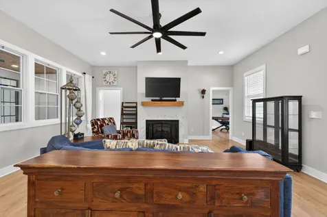 16111 Manchester Pike Christiana TN 37037