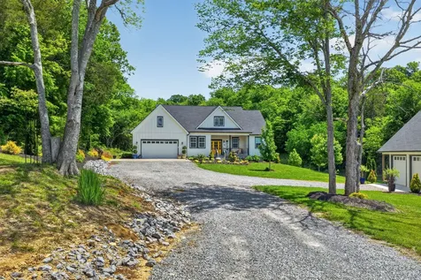 16111 Manchester Pike Christiana TN 37037