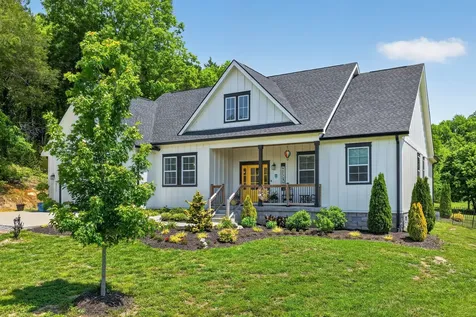 16111 Manchester Pike Christiana TN 37037