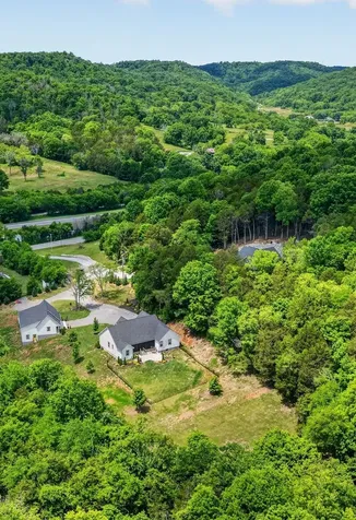 16111 Manchester Pike Christiana TN 37037