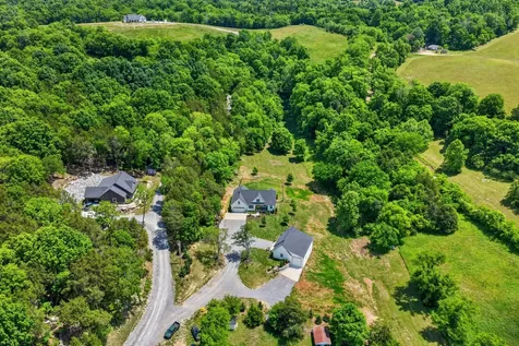 16111 Manchester Pike Christiana TN 37037