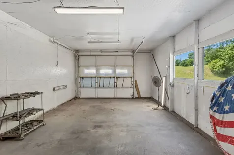 6777 Spencer Road Rock Island TN 38581