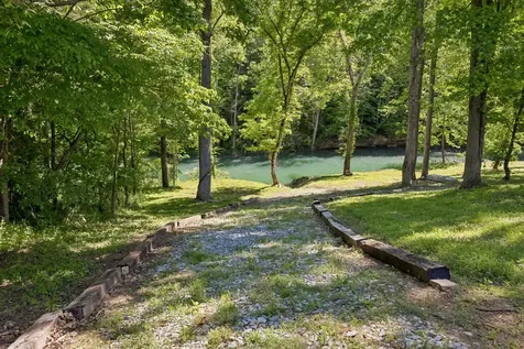 6777 Spencer Road Rock Island TN 38581