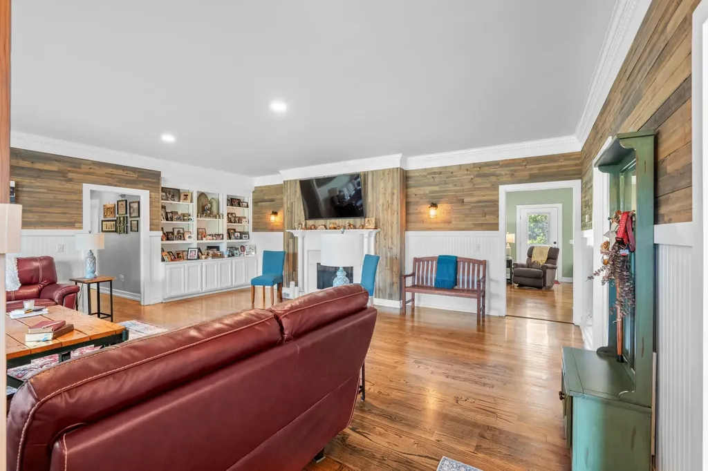 402 Fairway Trail Springfield TN 37172