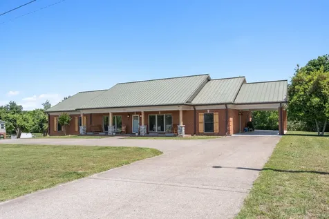 402 Fairway Trail Springfield TN 37172