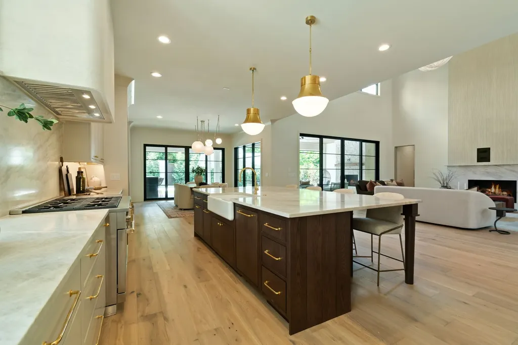 1135 Duncanwood Drive Nashville TN 37204