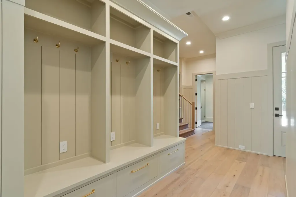 1135 Duncanwood Drive Nashville TN 37204