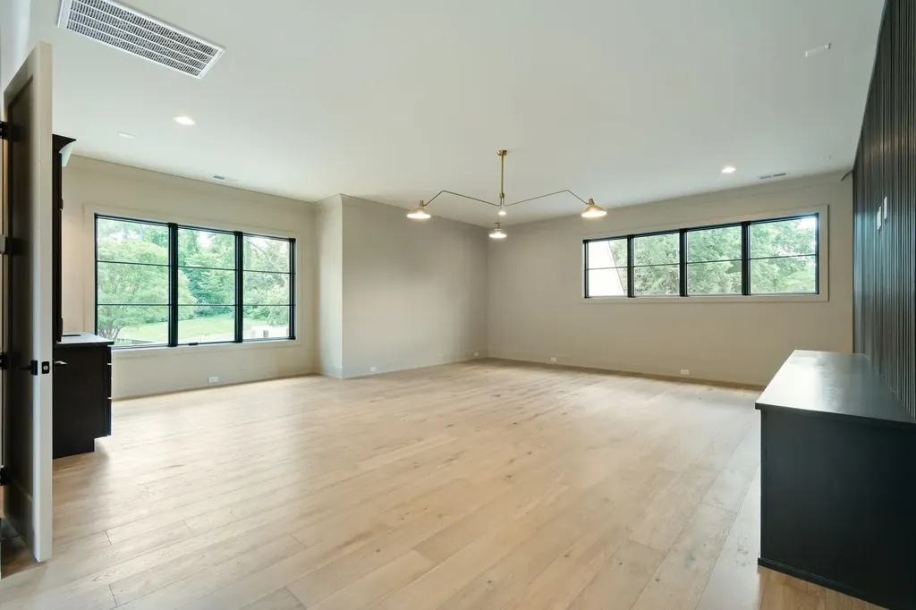 1135 Duncanwood Drive Nashville TN 37204