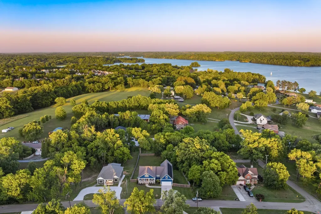 102 Riverwood Drive Hendersonville TN 37075