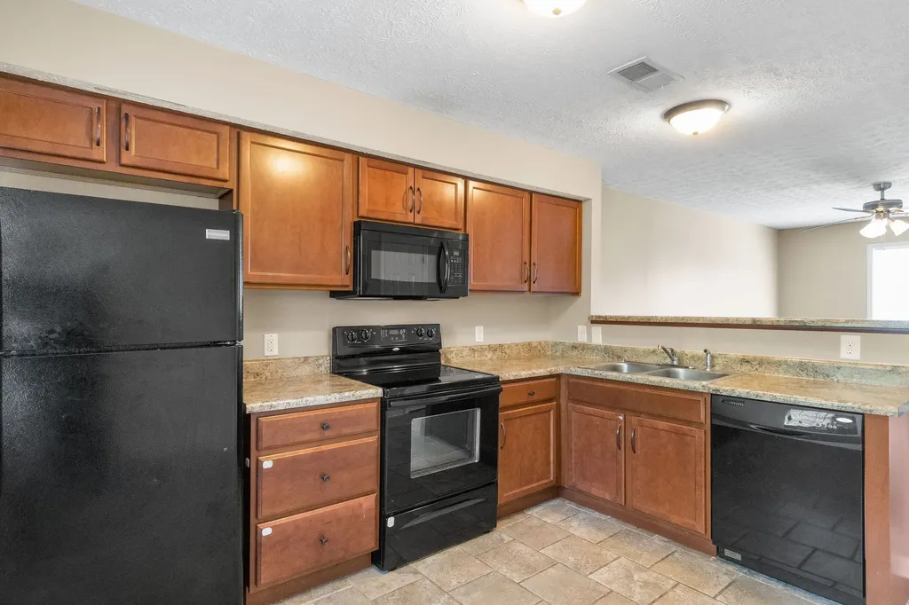 517 Patriot Park Court Clarksville TN 37042