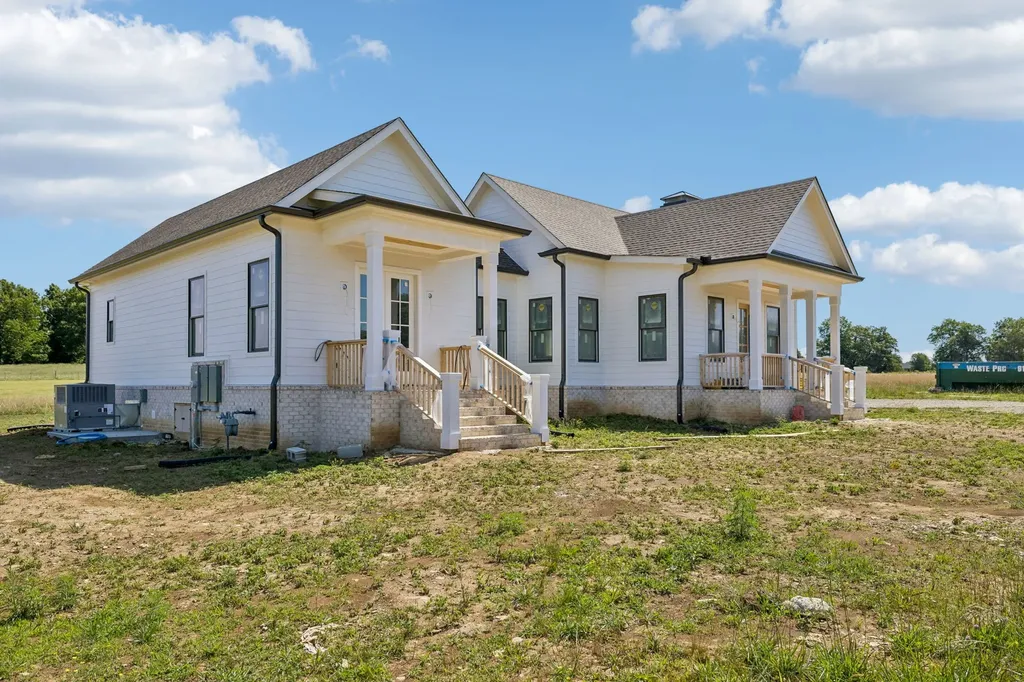 4718 Eagleville Pike Chapel Hill TN 37034
