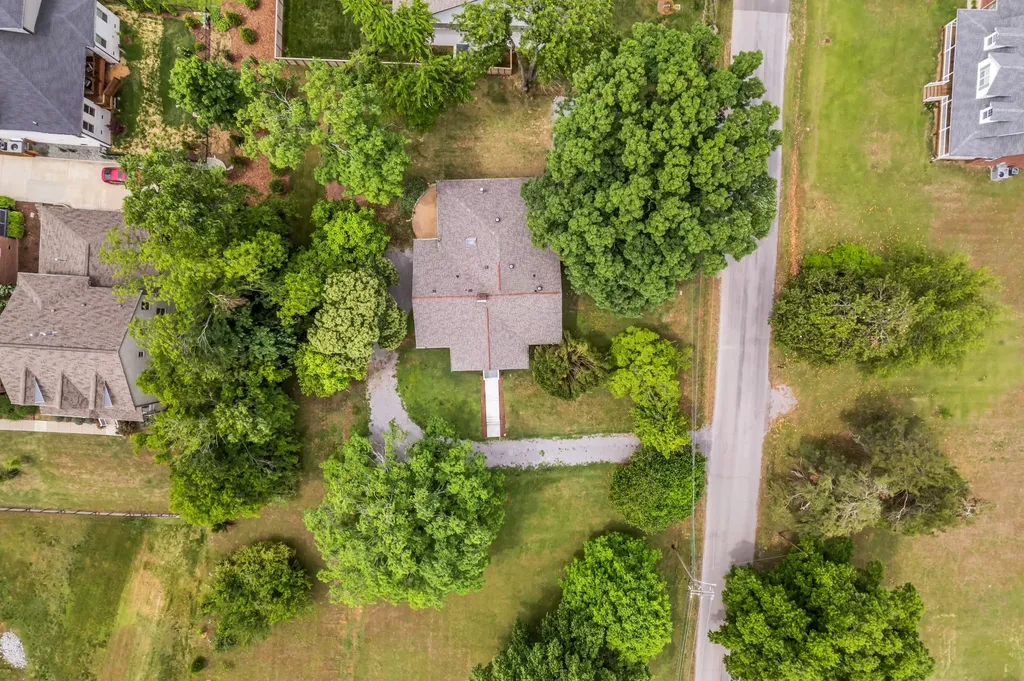 220 Disspayne Drive Nashville TN 37214
