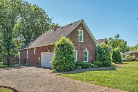 5646 Valley View Road Brentwood TN 37027