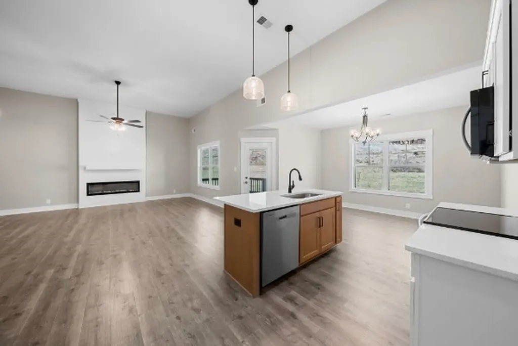 346 Hereford Farms Clarksville TN 37043