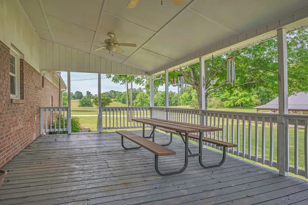 4125 Highway 48, N Charlotte TN 37036