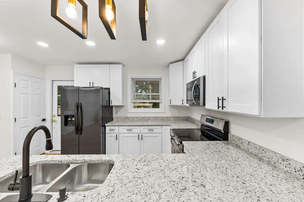 2503 Allenwood Drive Nashville TN 37207