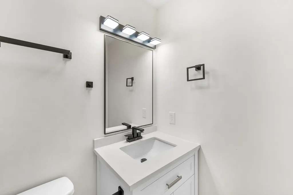 2503 Allenwood Drive Nashville TN 37207