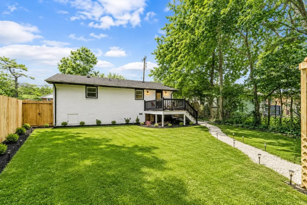 2503 Allenwood Drive Nashville TN 37207