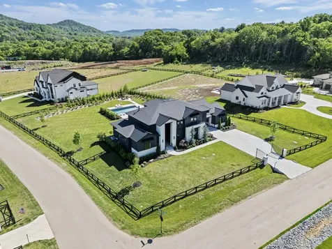 7201 Bonterra Court Franklin TN 37064