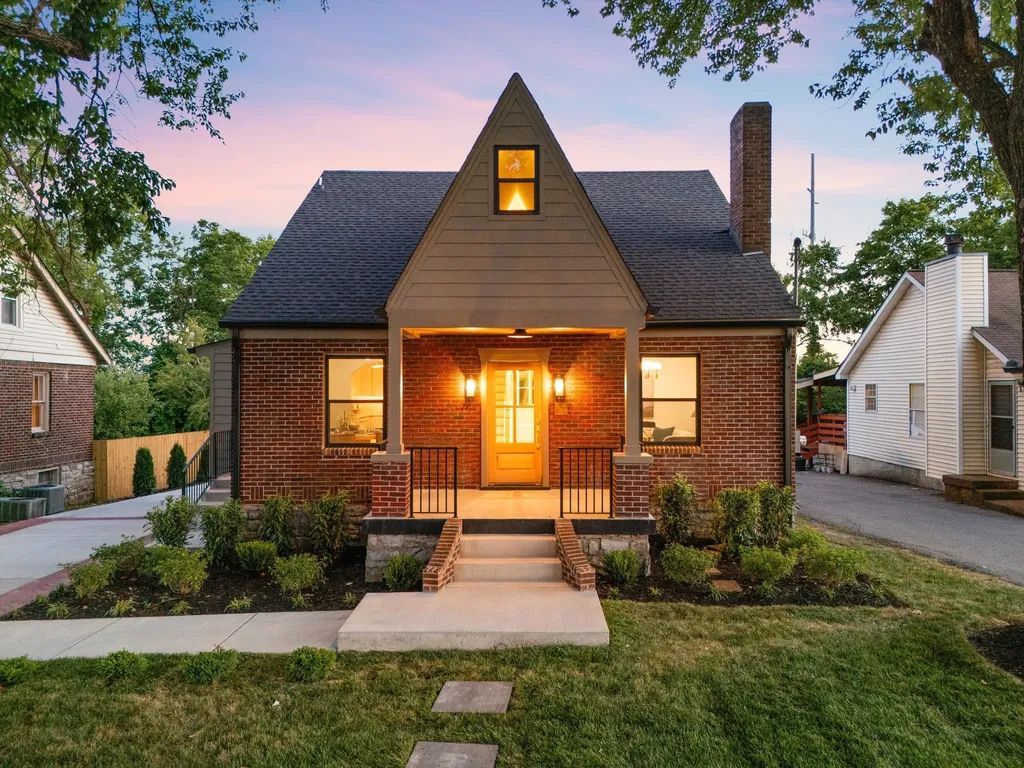 1012 Hart Lane Nashville TN 37216