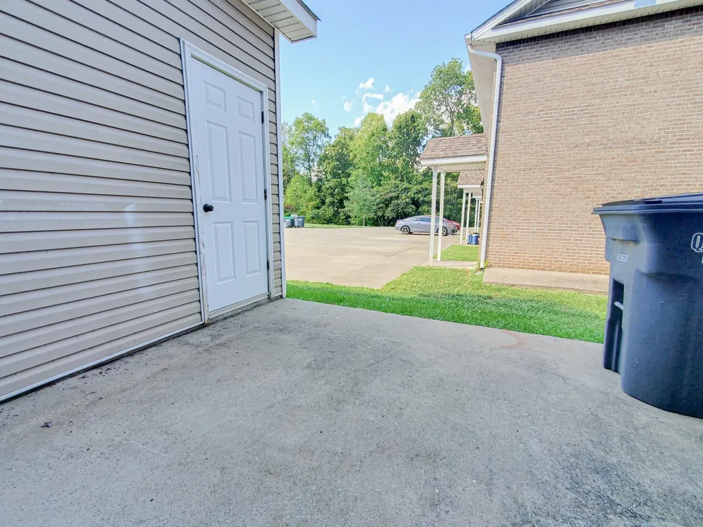1213 Ash Ridge Drive Clarksville TN 37042