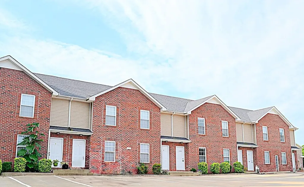2268 Mccormick Lane Clarksville TN 37040