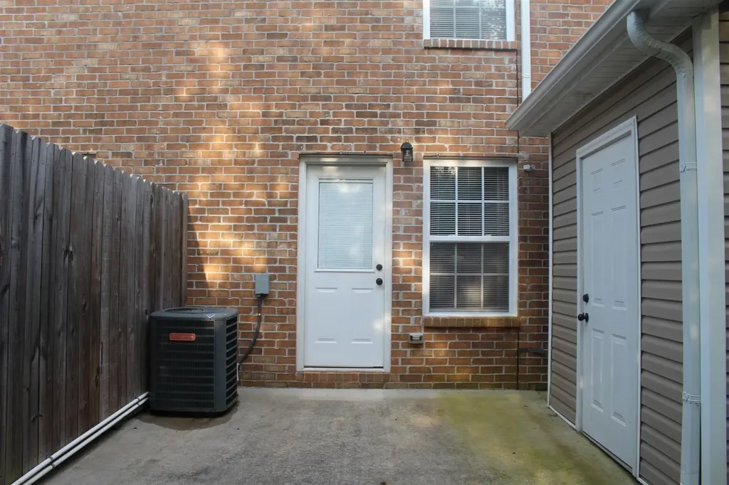2268 Mccormick Lane Clarksville TN 37040