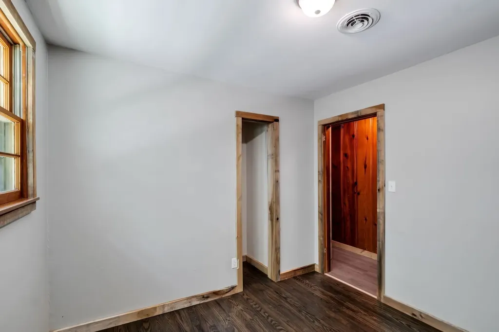 5940 Hassells Creek Lane Lyles TN 37098