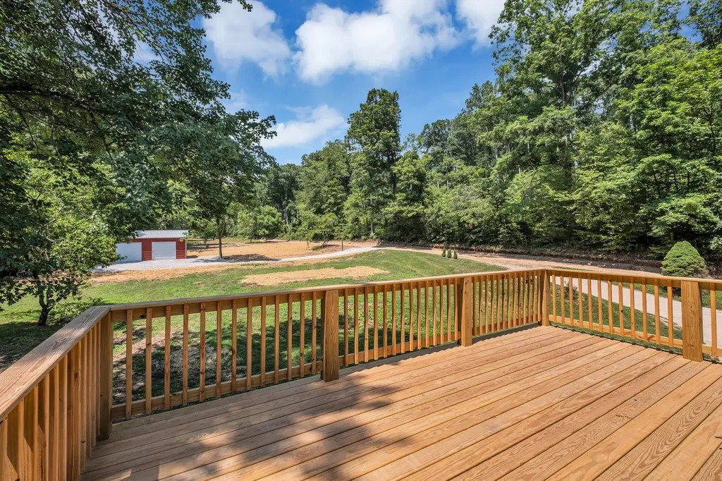 5940 Hassells Creek Lane Lyles TN 37098