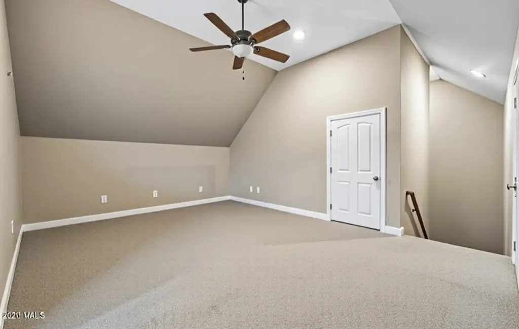1099 Paddock Park Circle Gallatin TN 37066