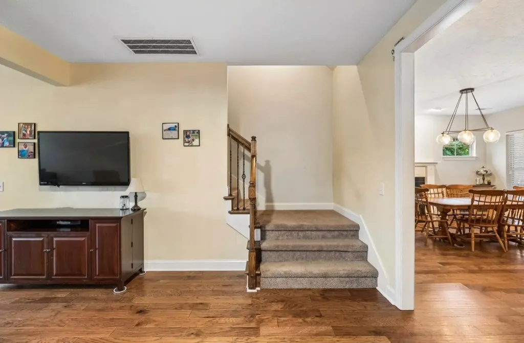 1099 Paddock Park Circle Gallatin TN 37066