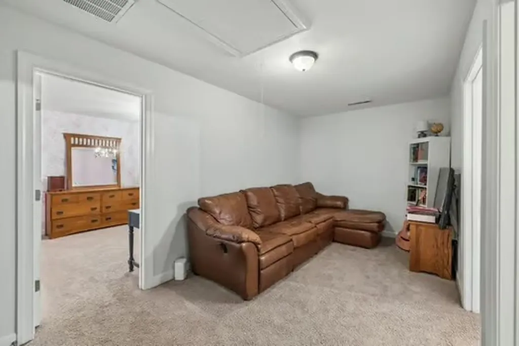 1099 Paddock Park Circle Gallatin TN 37066