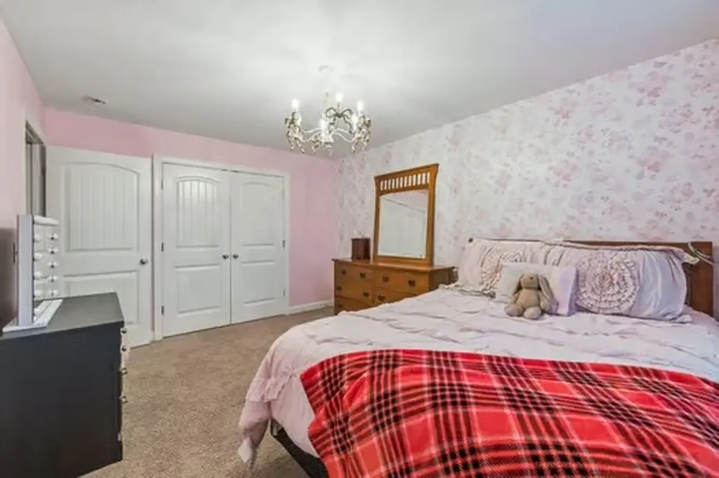 1099 Paddock Park Circle Gallatin TN 37066