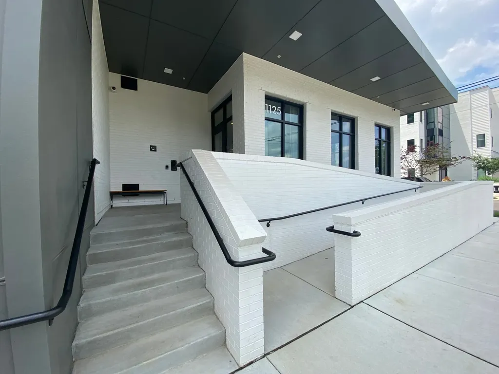 1125 10th Ave, N Nashville TN 37208
